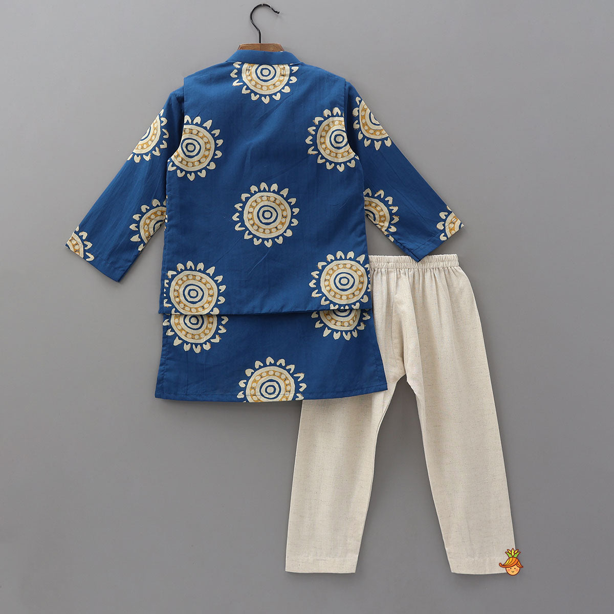 Soft Cotton Printed Ethnic Kurta With Open Jacket And Pyjama