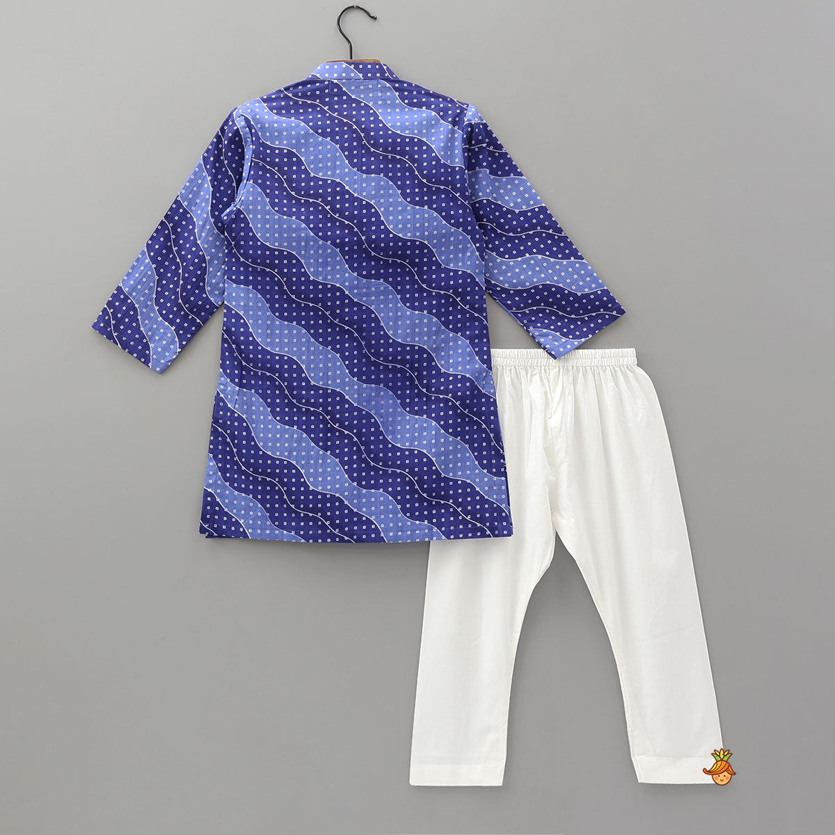 Bandhani Printed Cotton Kurta And Pyjama