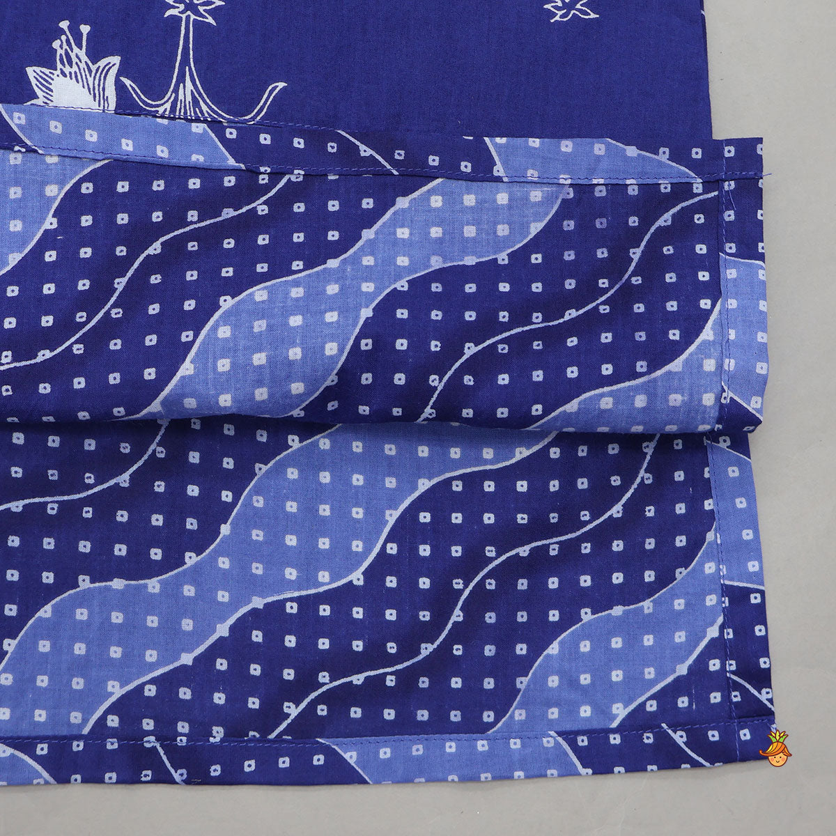Bandhani Printed Cotton Kurta And Pyjama