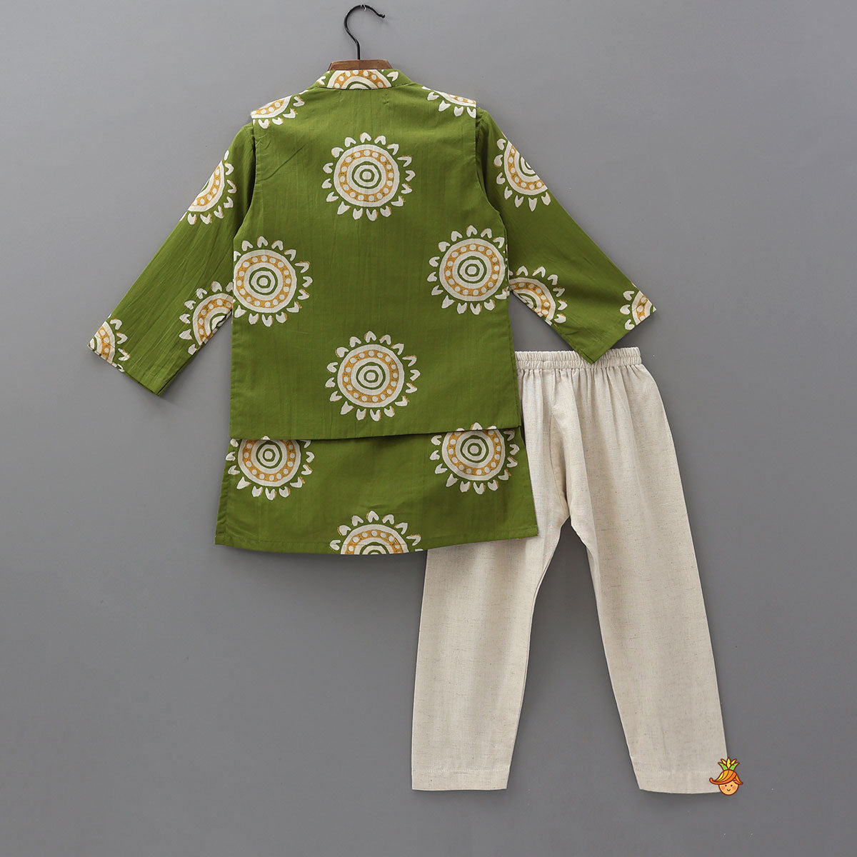 Cotton Printed Kurta With Open Jacket And Pyjama