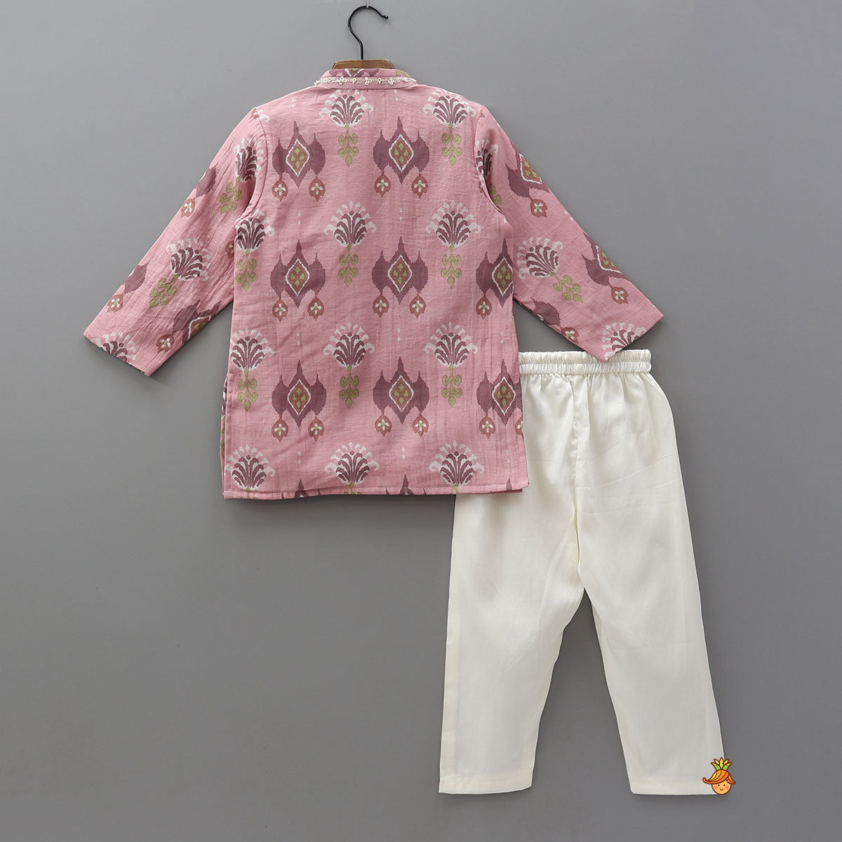 Classic Printed Kurta With Pyjama