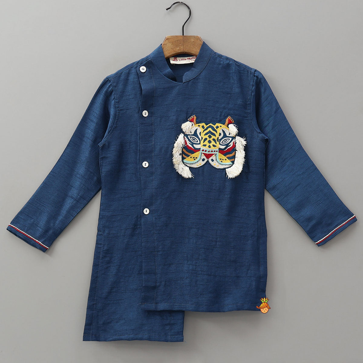 Patch Work And Side Button Detail Kurta With Pyjama