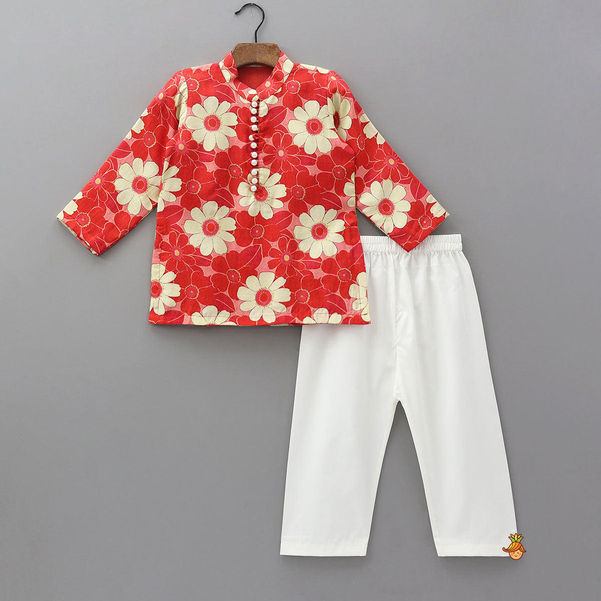 Loop Button Floral Print Kurta And Pyjama