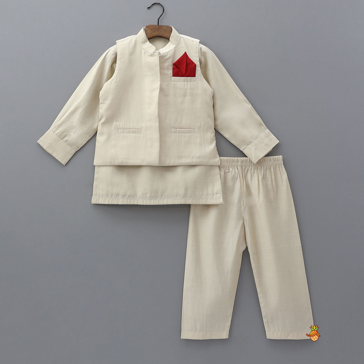Ethnic Kurta With Contrasting Pocket Square Jacket And Pyjama
