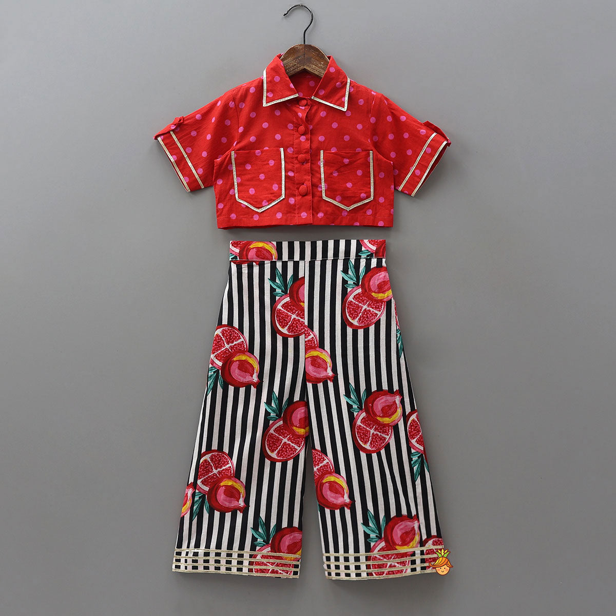 Elegant Shirt Style Top And Pant With Attached Dupatta And Hair Band