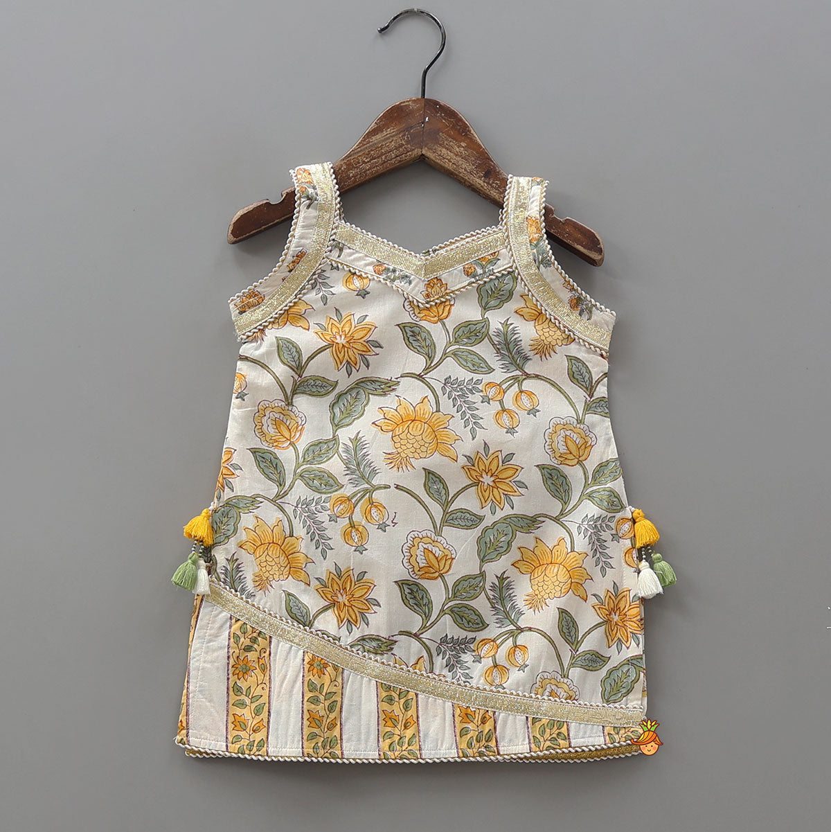 Floral Hand Block Printed Kurti With Pants And Dupatta