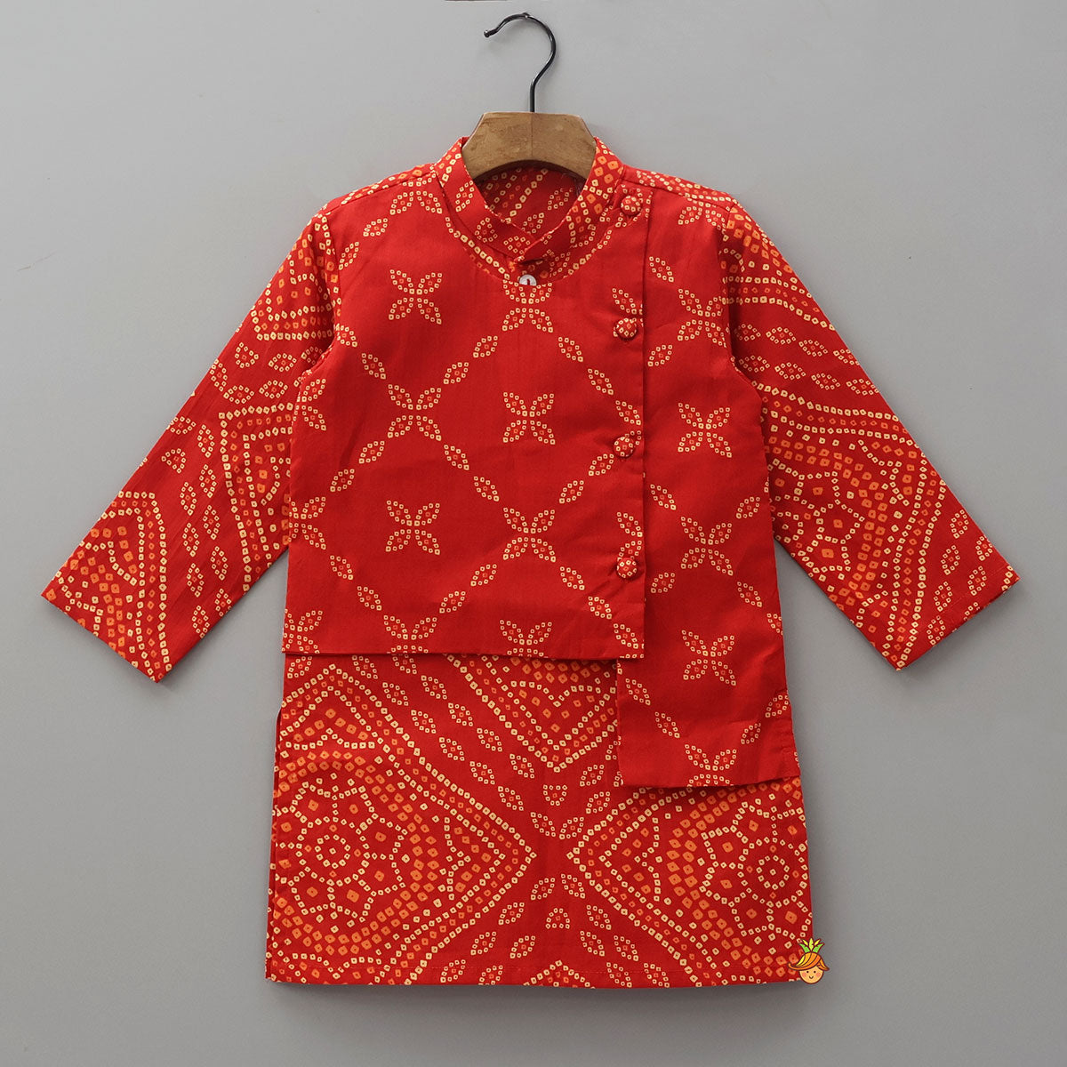 Asymmetric Jacket Style Bandhani Printed Kurta And Pyjama