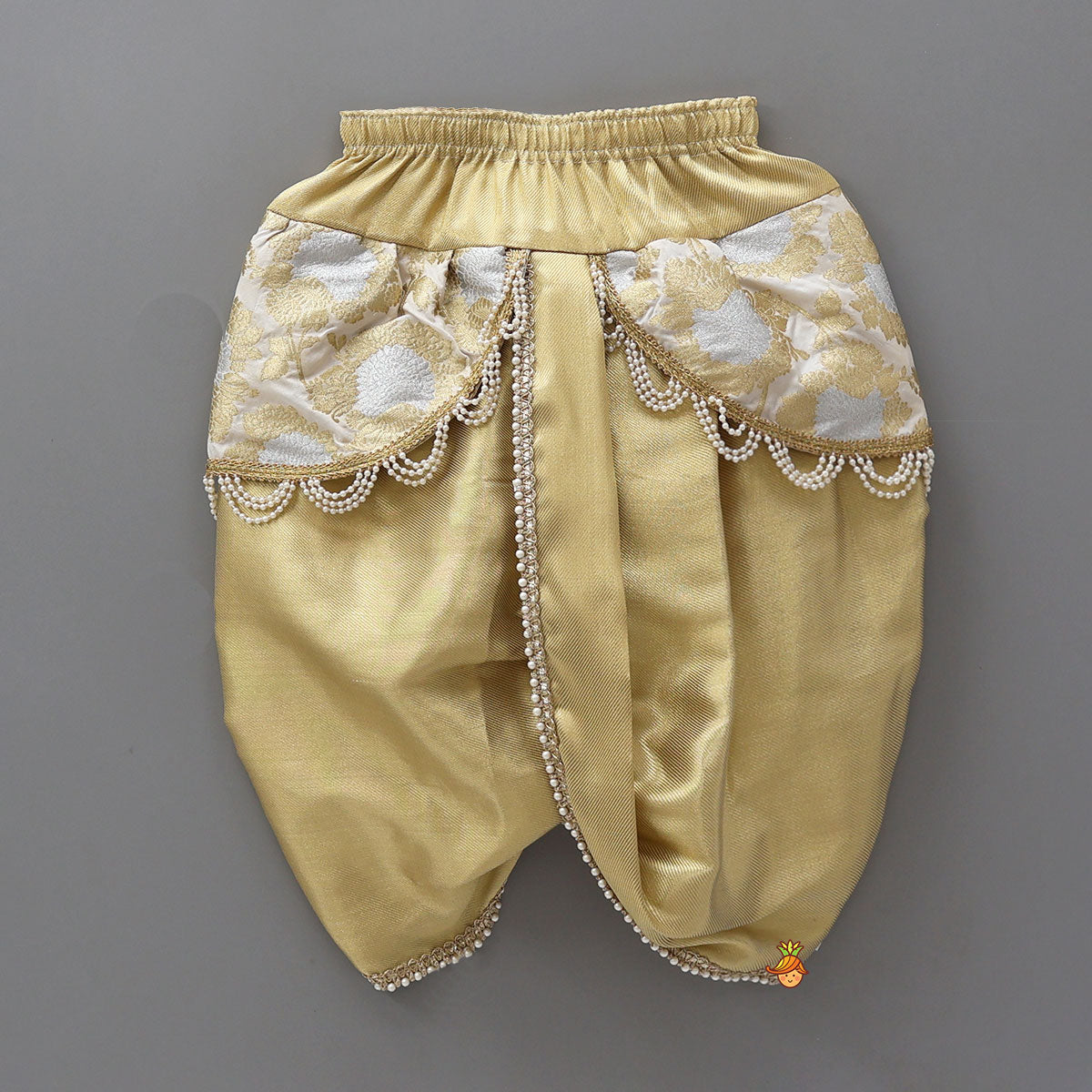 Festive Brocade Dhoti Set With Matching Stole