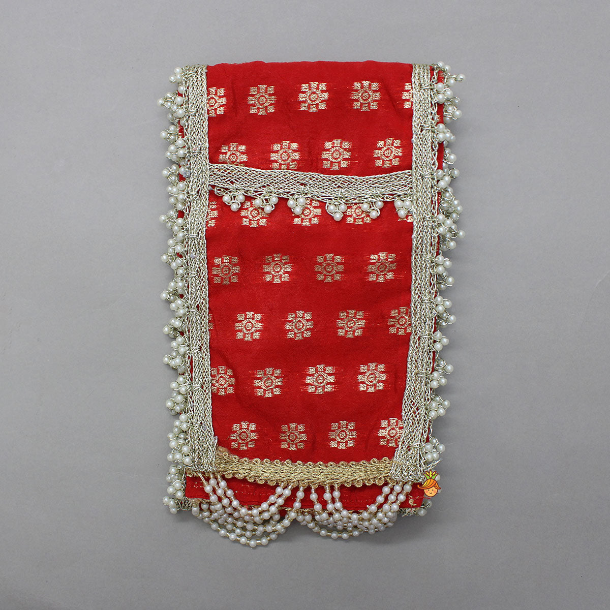 Traditional Brocade Dhoti Set With Matching Stole, Head Band, Basuri And Mala