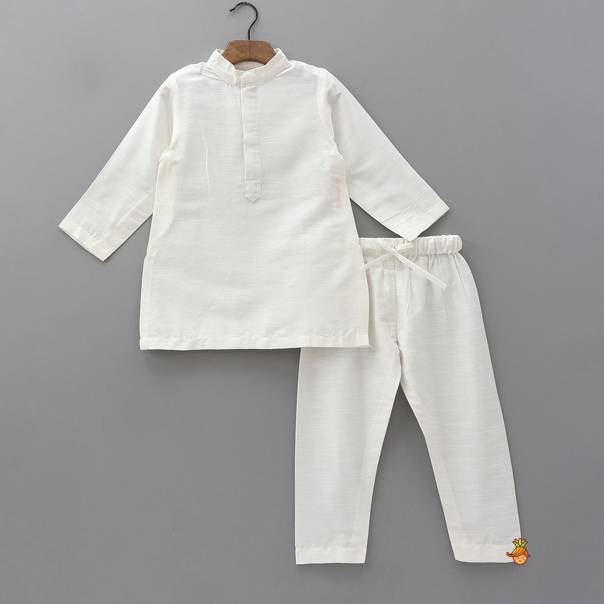 Kurta With Palm Tree Embroidered Bundi Jacket And Pyjama