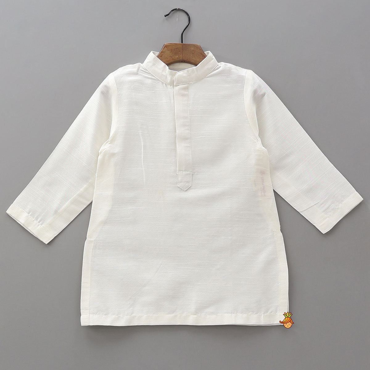 Kurta With Palm Tree Embroidered Bundi Jacket And Pyjama
