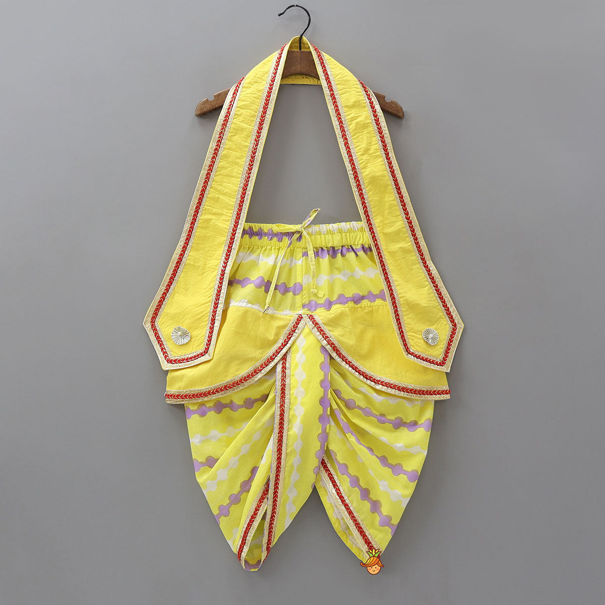 Festive Dhoti Set With Matching Stole And Mukut