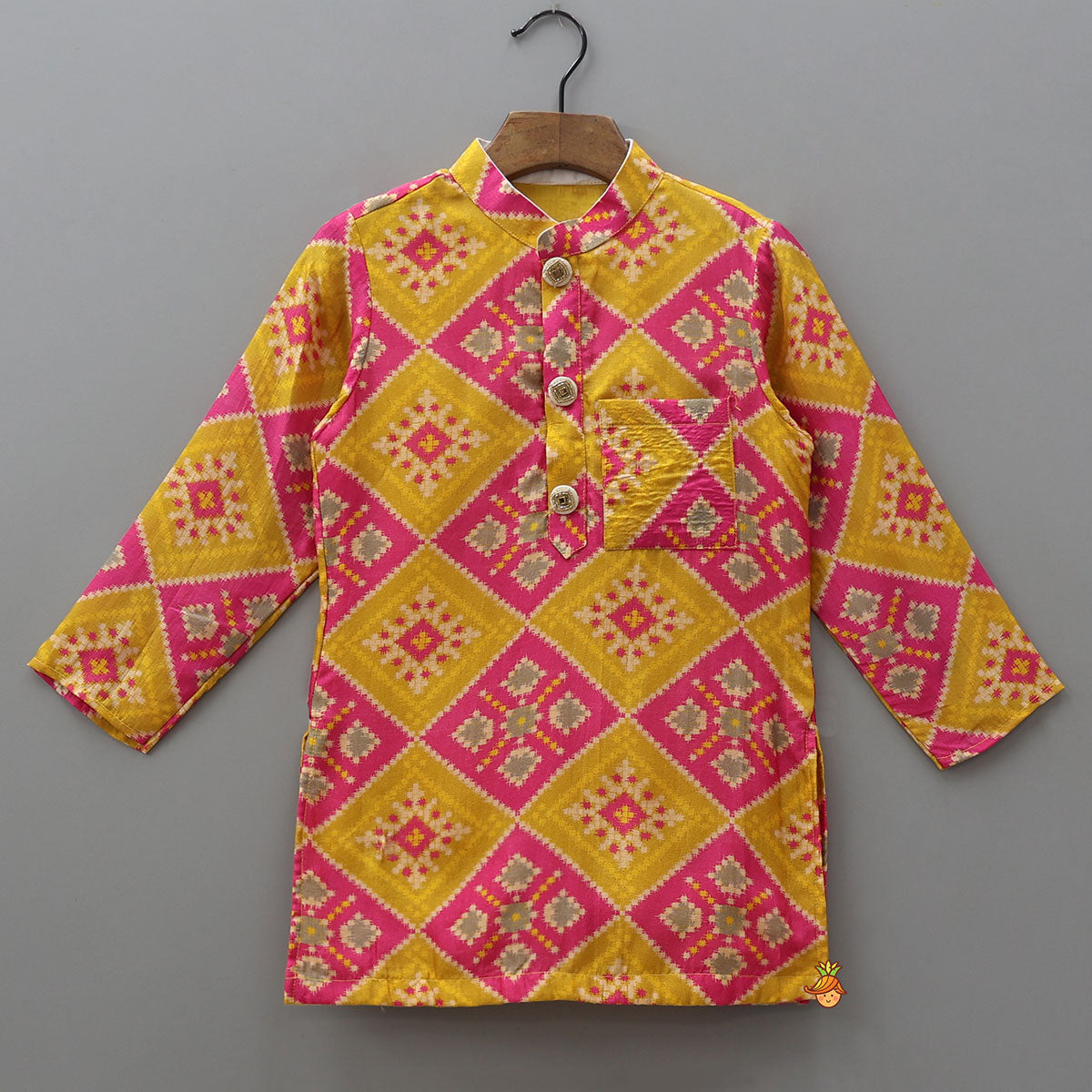 Geometric Printed Kurta And Dhoti