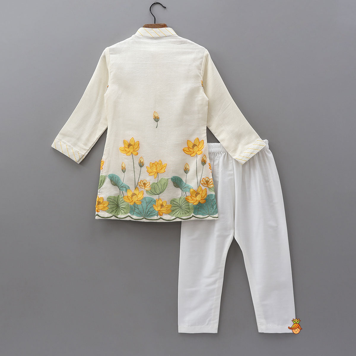 Blooming Floral Embroidered Kurta With Pyjama