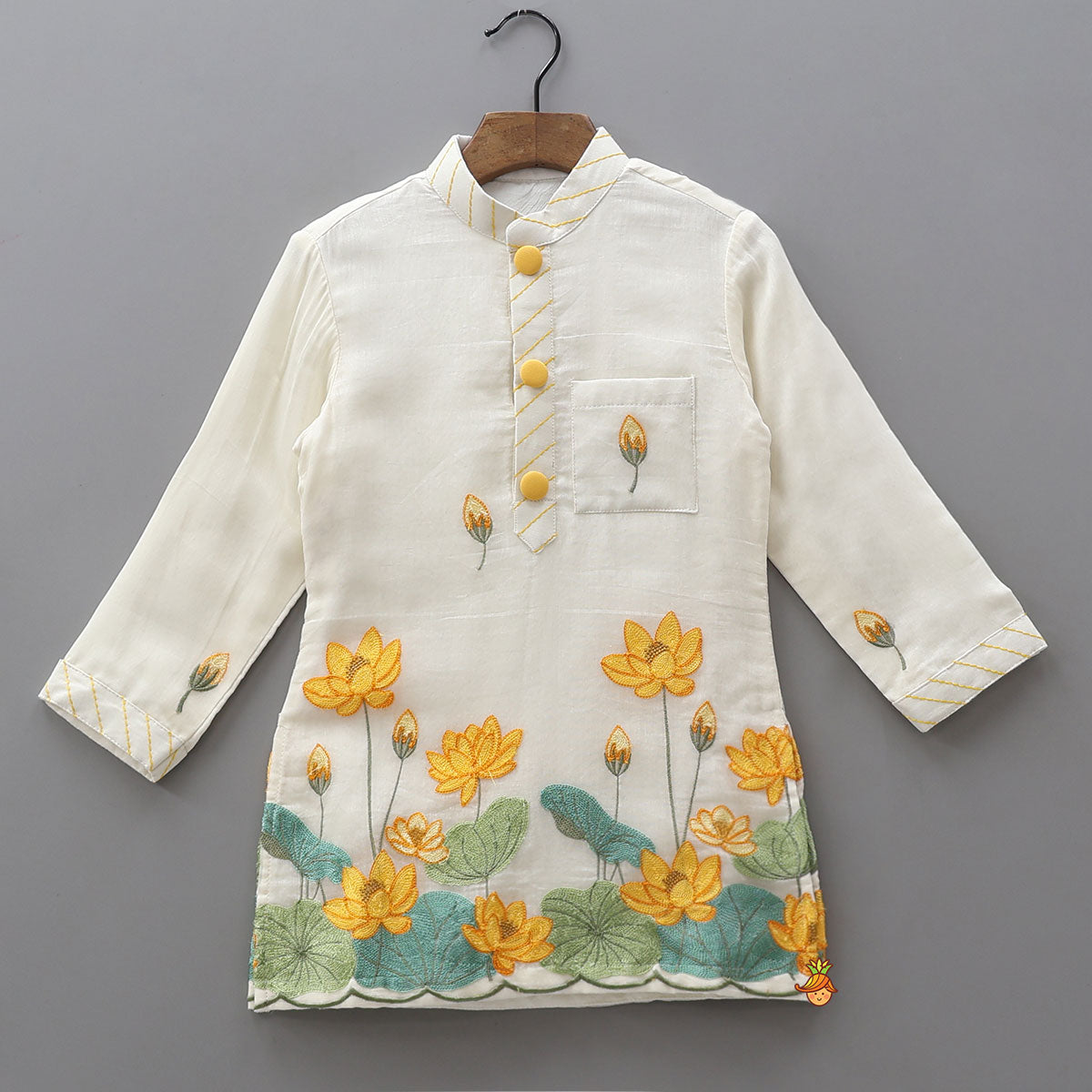 Blooming Floral Embroidered Kurta With Pyjama
