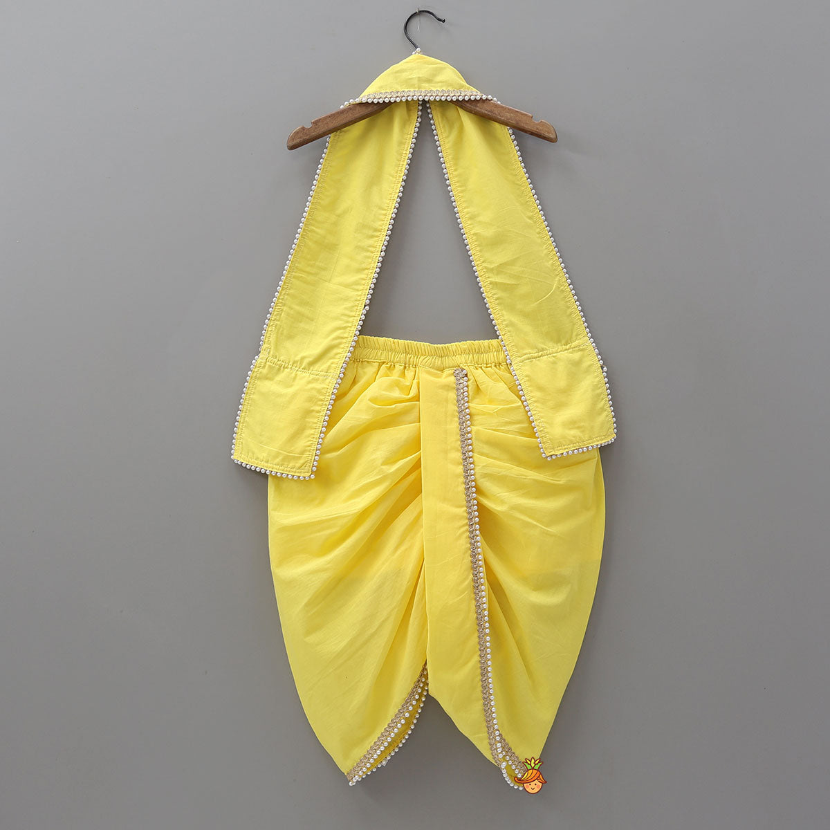 Traditional Dhoti Set With Matching Stole And Waist Belt With Headband