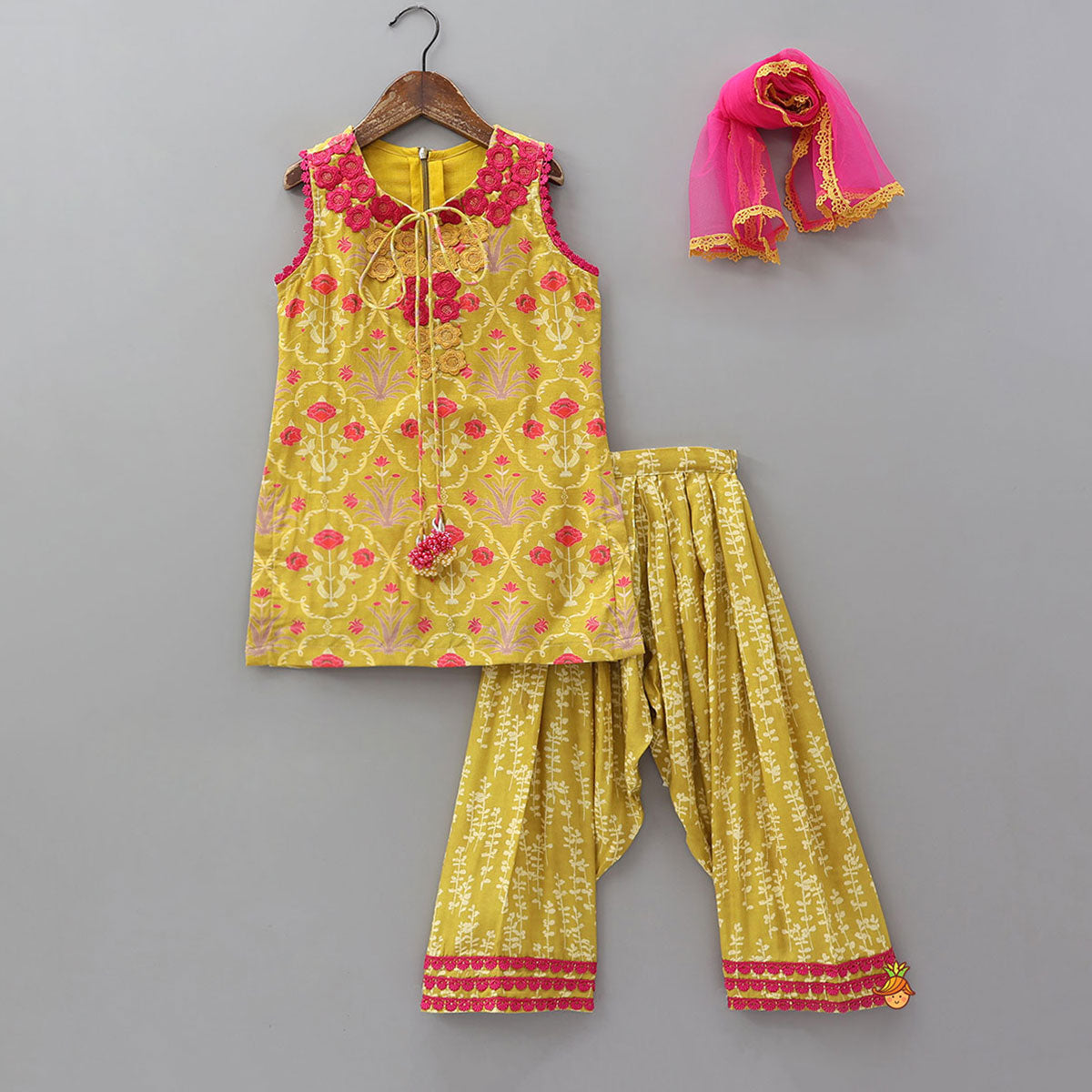 Fabric Flowers Embellished Kurti And Farshi Salwar With Dupatta