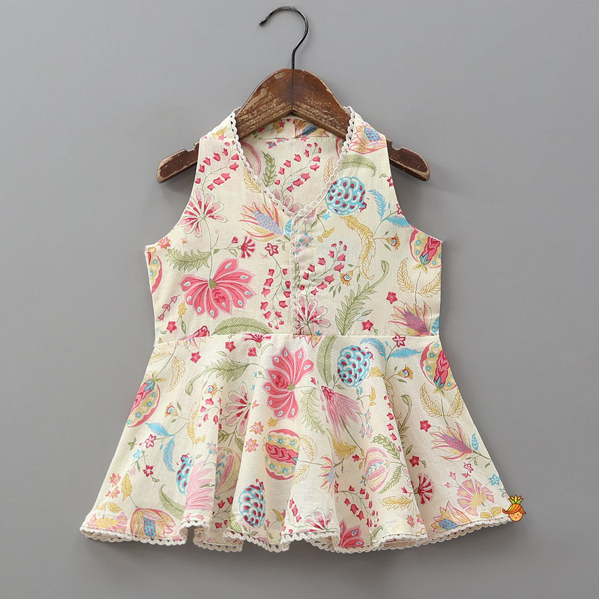 Sleeveless Printed Kurti And Palazzo With Net Dupatta