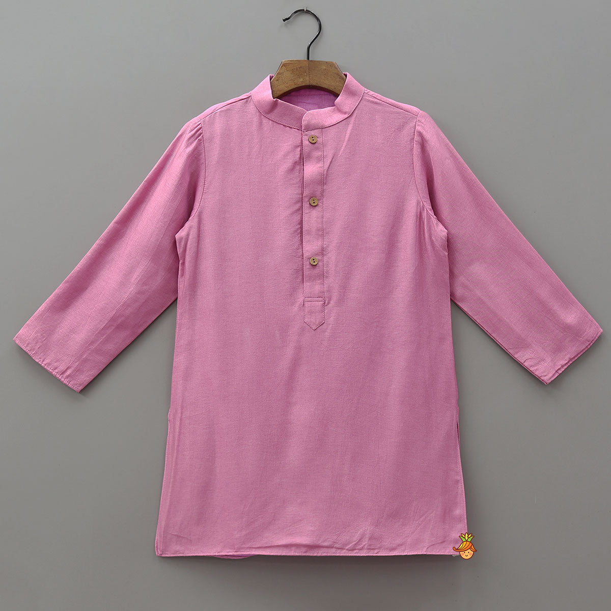Ethnic Kurta With Thread Embroidered Jacket And Pyjama