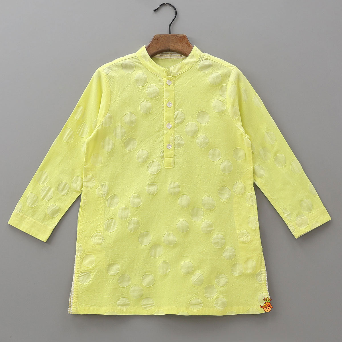 Embossed Circular Pattern Kurta And Pyjama