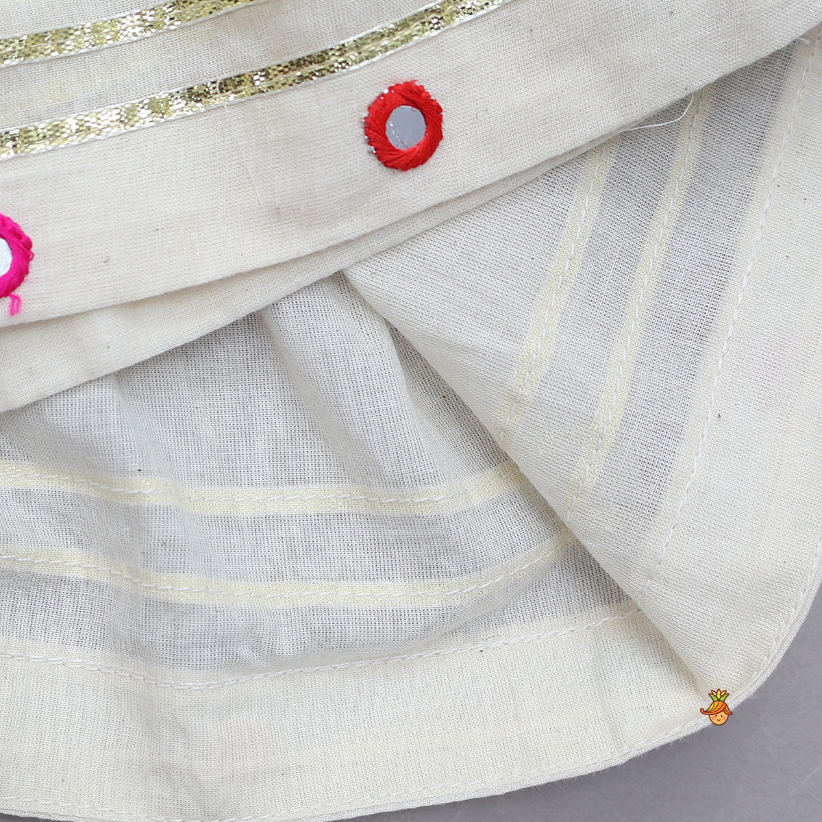 Faux Mirror Work Kurti And Bandhani Printed Balloon Pant