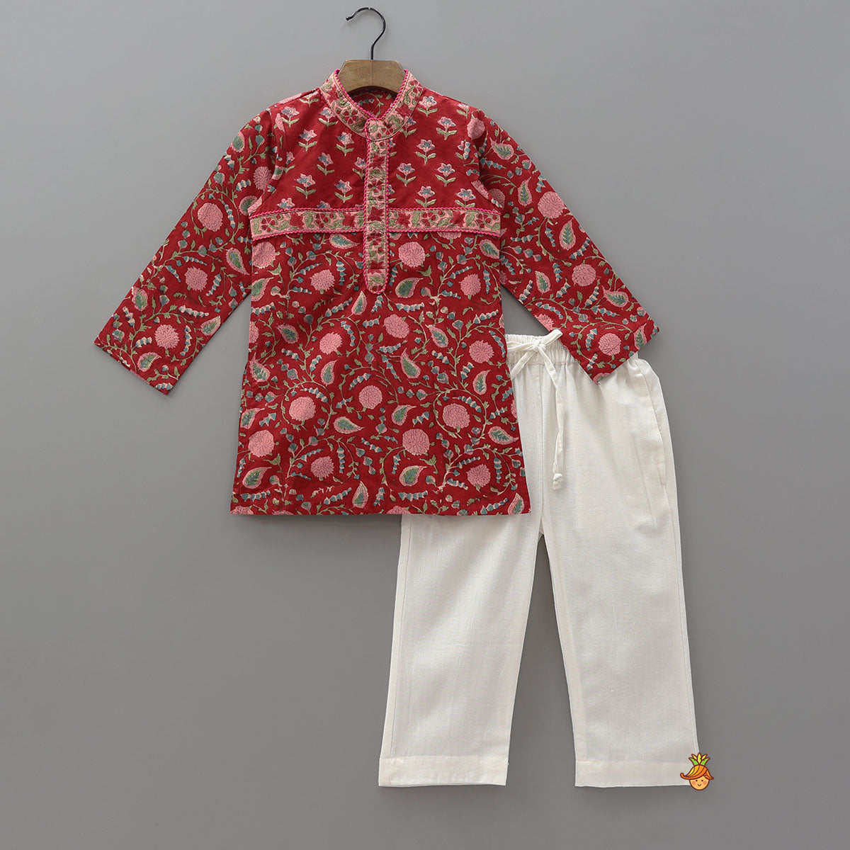 Floral Hand Block Printed Cotton Kurta With Pocket Detail Pyjama