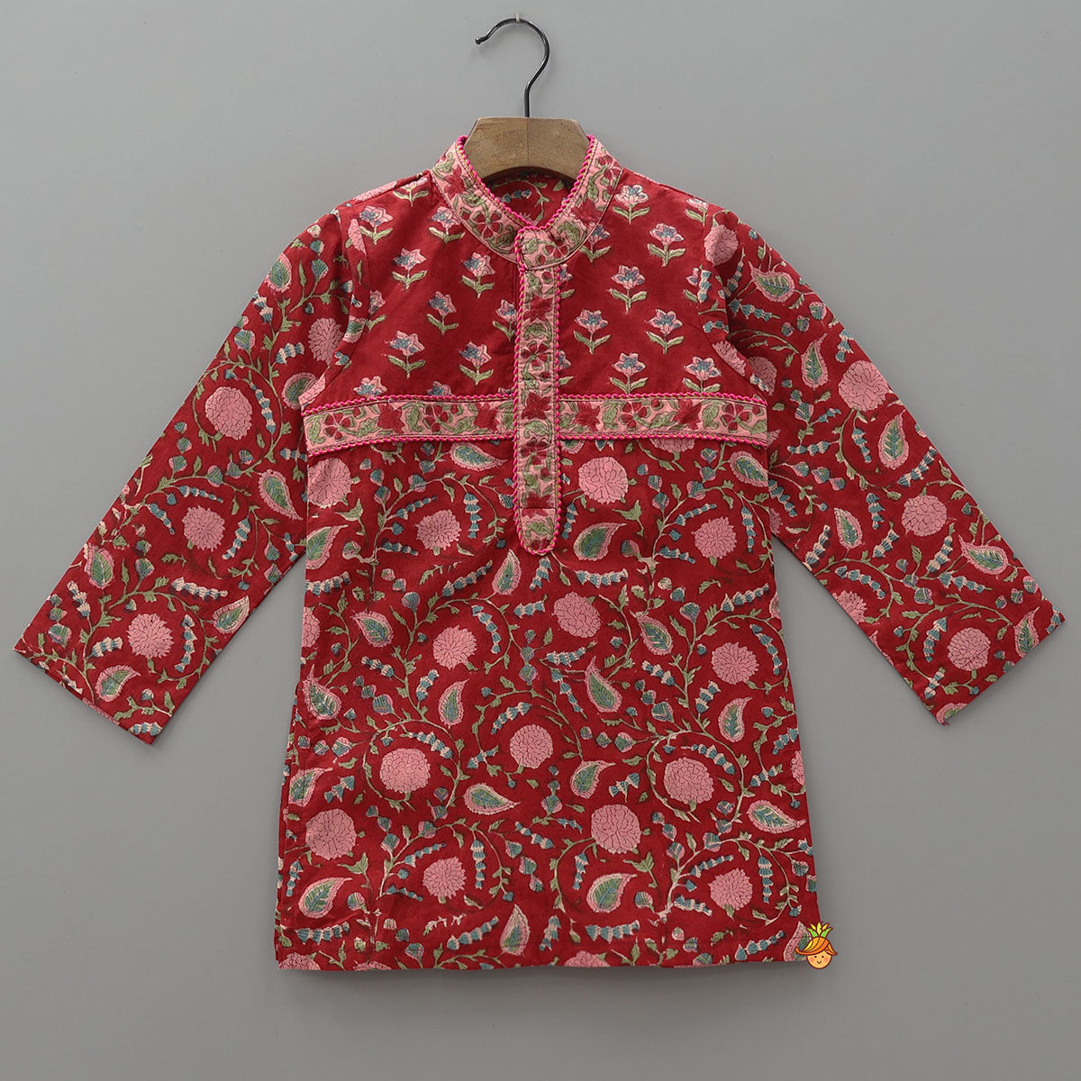 Floral Hand Block Printed Cotton Kurta With Pocket Detail Pyjama