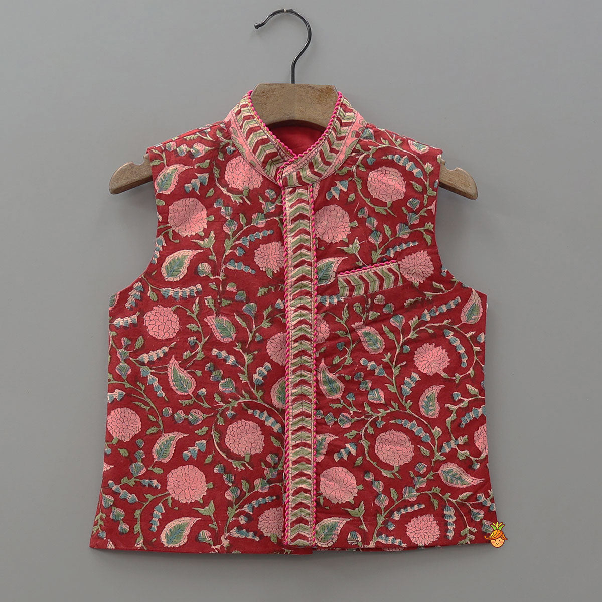 Ethnic Kurta With Pocket Detail Jacket And Dhoti