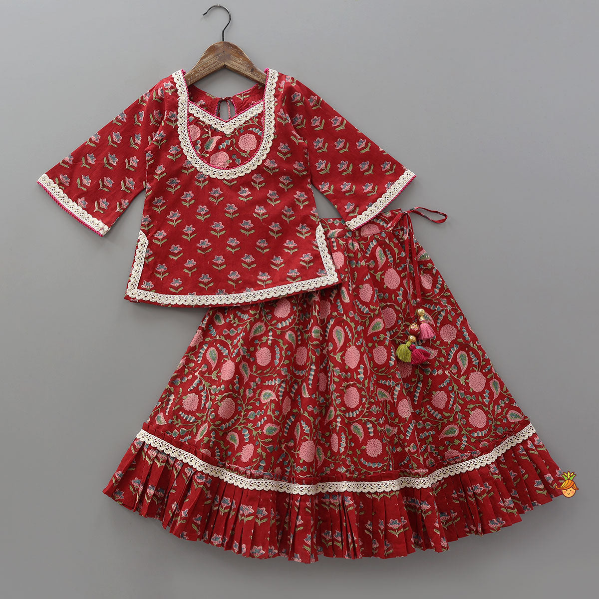 Lace Work Cotton Kurti With Flared Lehenga And Lurex Striped Dupatta