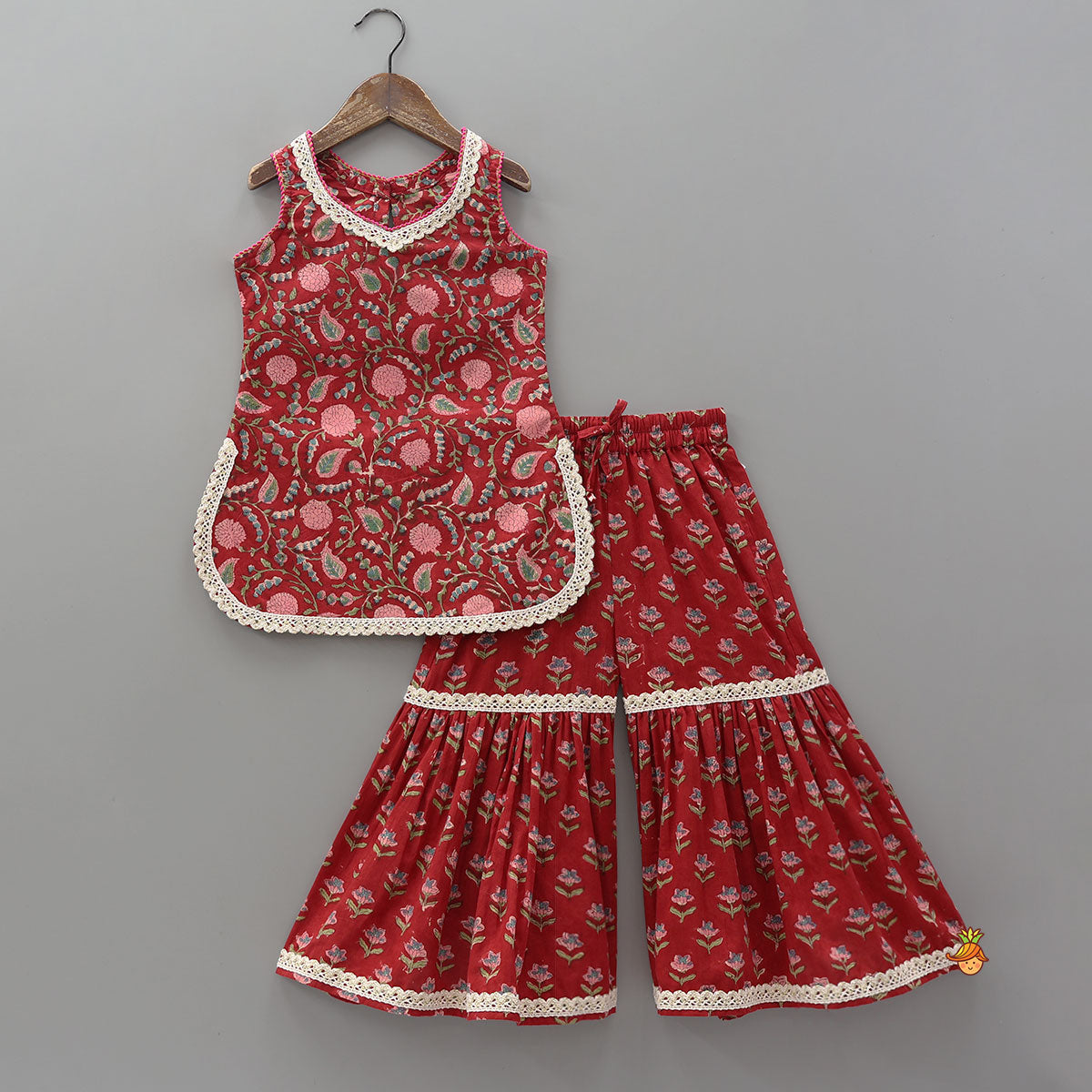 Hand Block Floral Printed Cotton Kurti With Sharara And Contrasting Dupatta