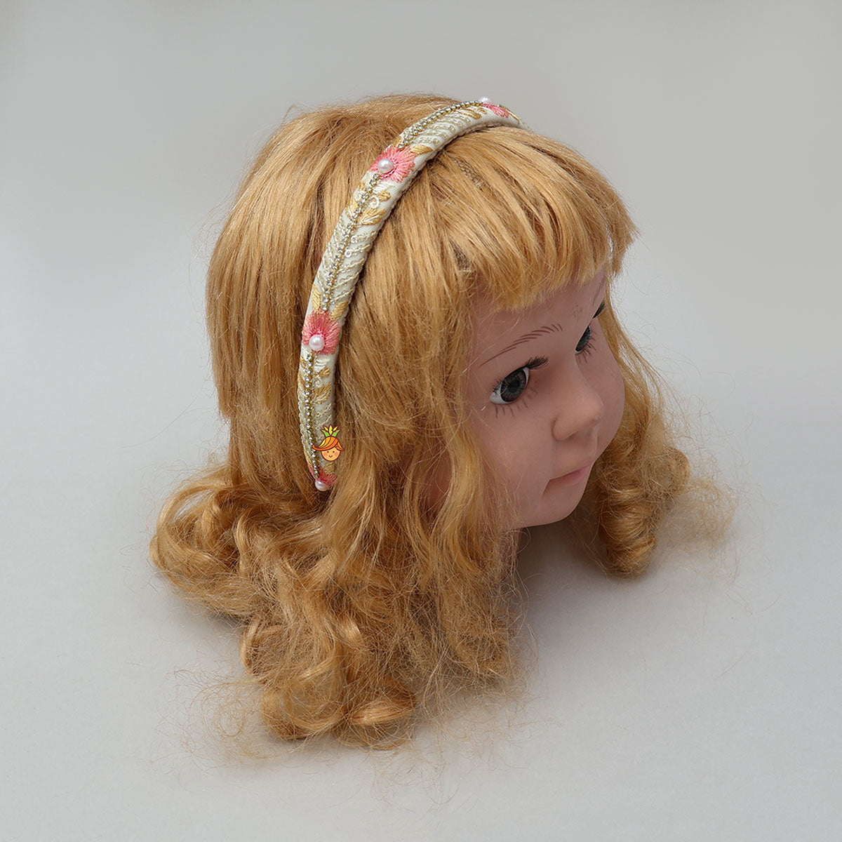 Floral Thread Embroidered Net Hairband