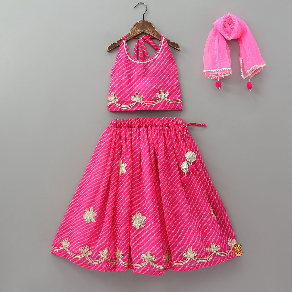 Halter Neck Leheriya Printed Crop Top And Lehenga With Net Dupatta