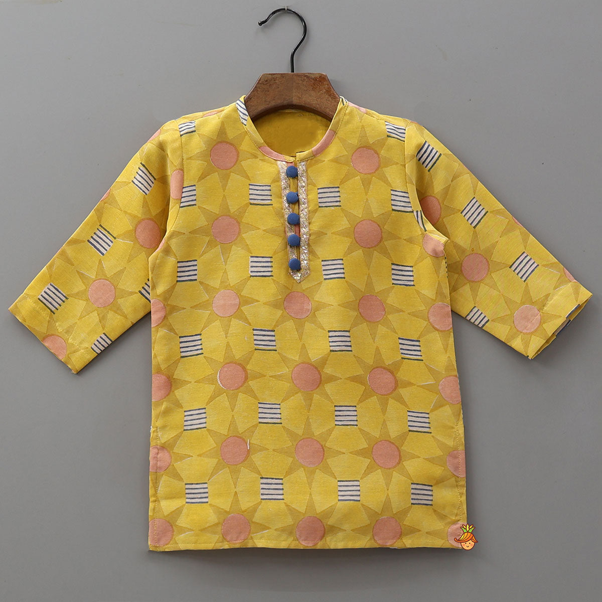 Vibrant Geometric Printed Kurta With Pyjama