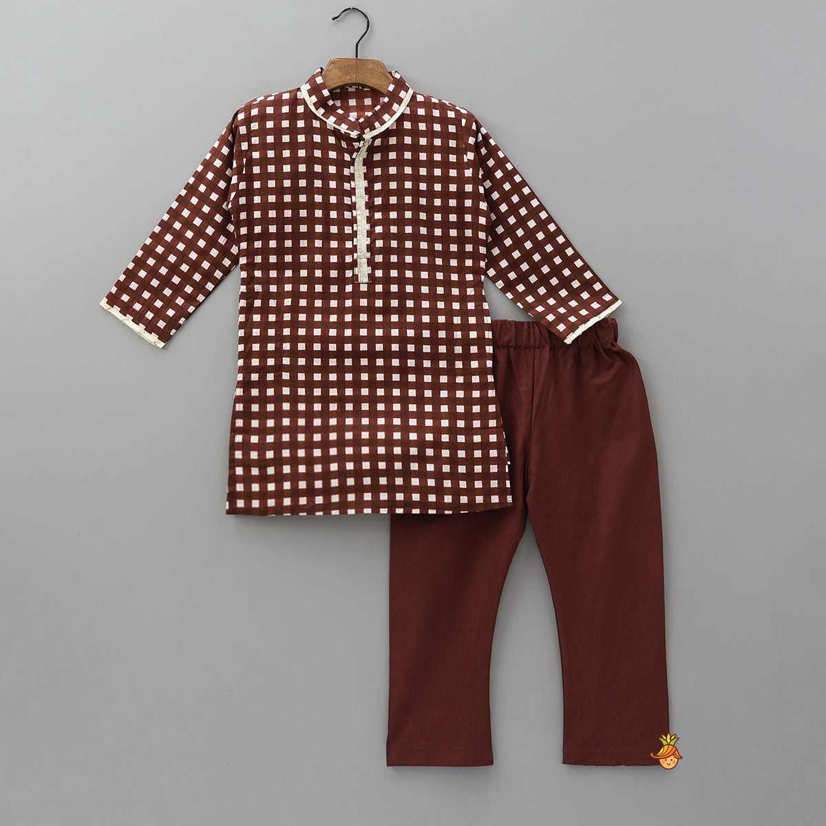 Checked Lace Detailed Kurta With Pyjamas