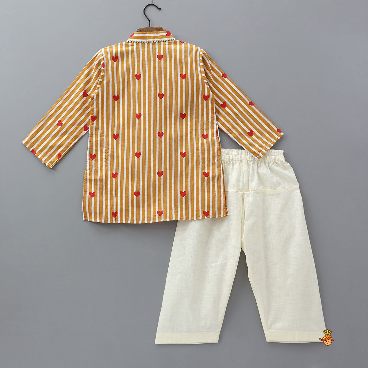 Heart Printed Striped Kurta With Pyjama