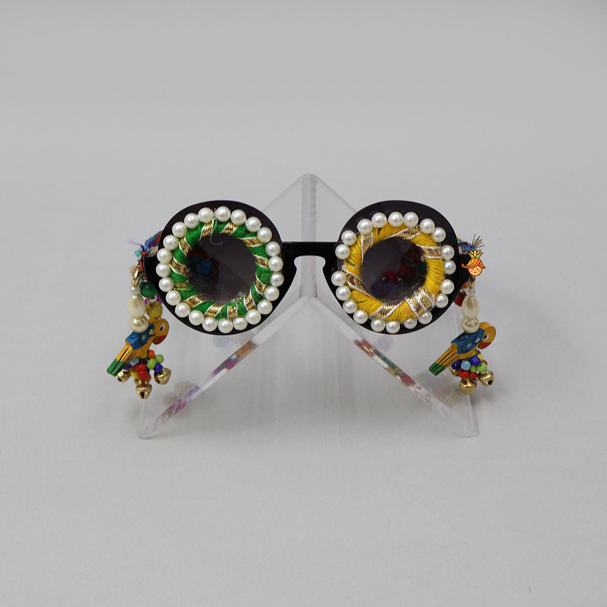 Single Pair Of Stunning Navratri Sunglasses For 3+ Years