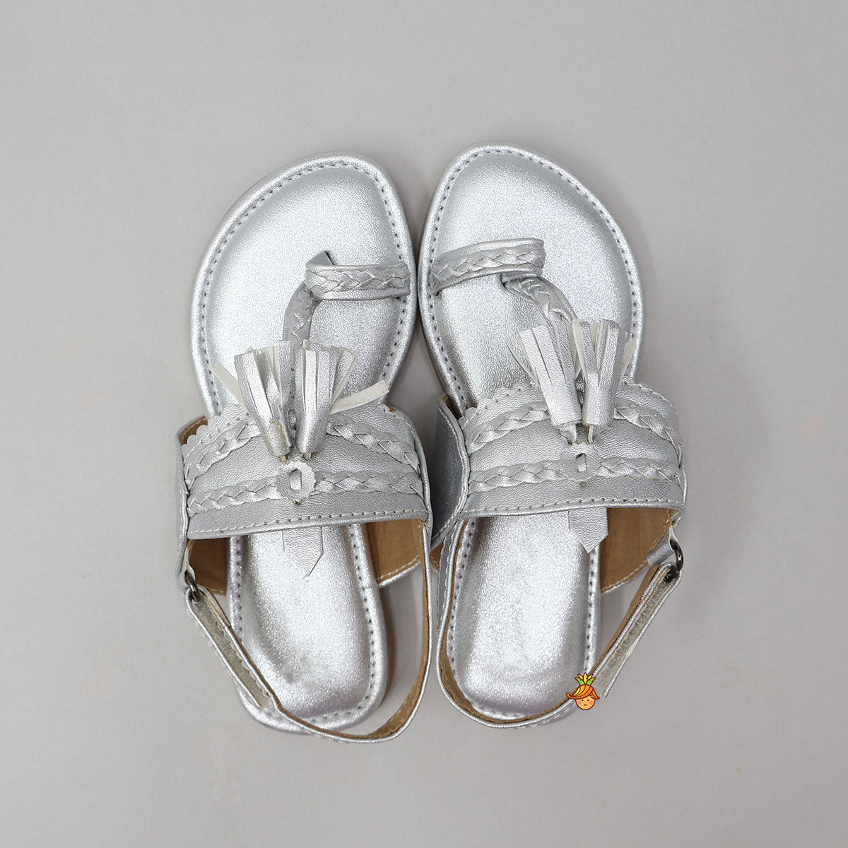 Shiny Kolhapuri Flats With Braid Detailing
