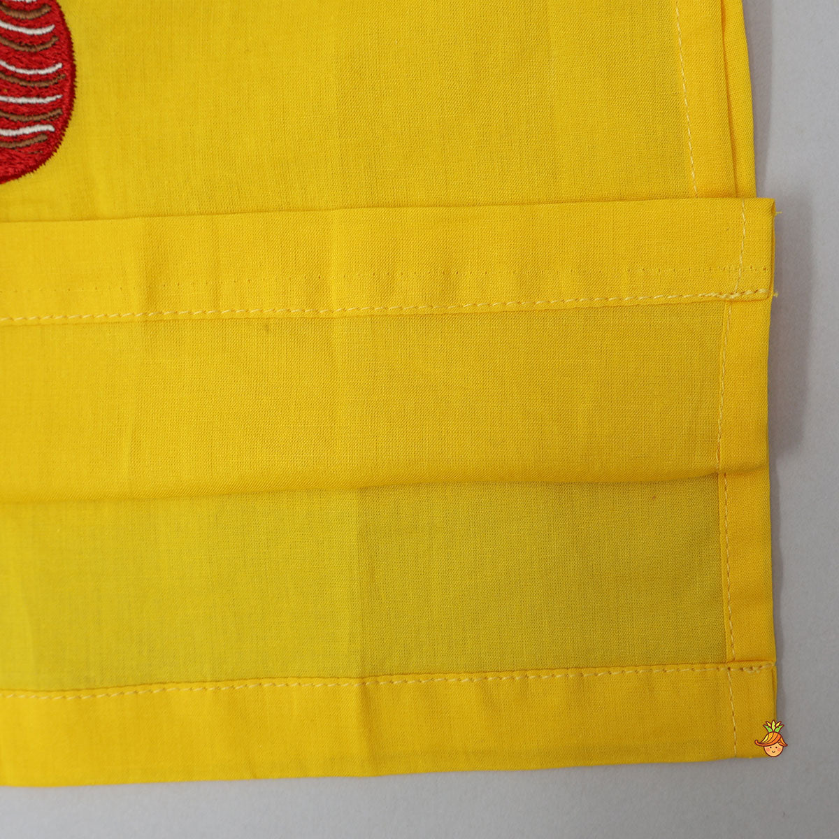 Ganesh Motif Embroidered Kurta With Dhoti