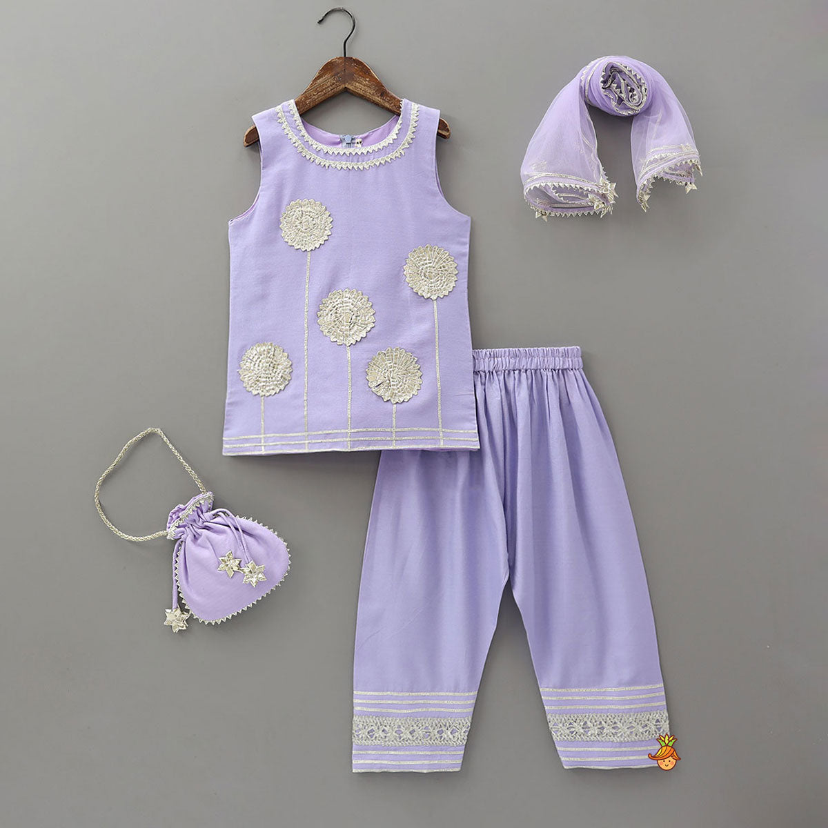 Gota Floral Embroidered Kurti And Pants With Matching Dupatta And Potli Bag