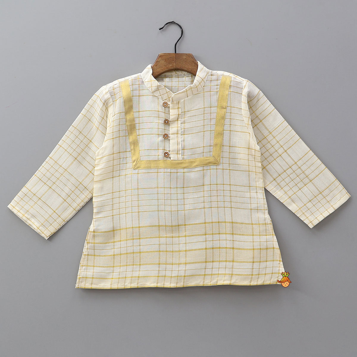 Classic Checked Kurta And Pyjama