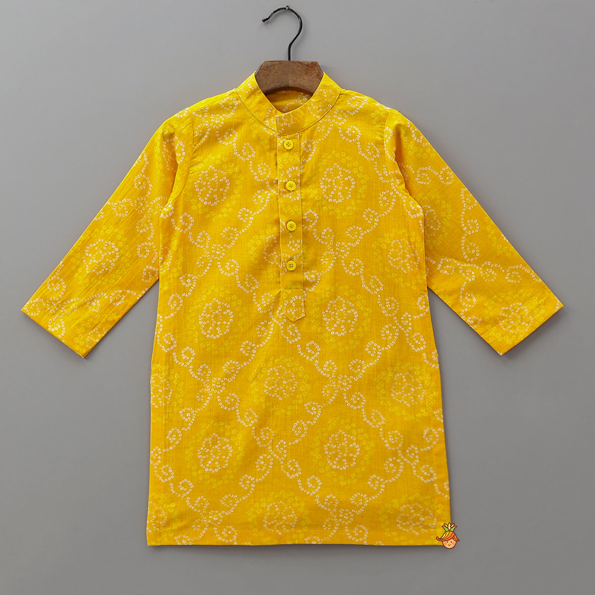 Bandhani Printed Kurta With Kediya Style Jacket And Salwar With Headband