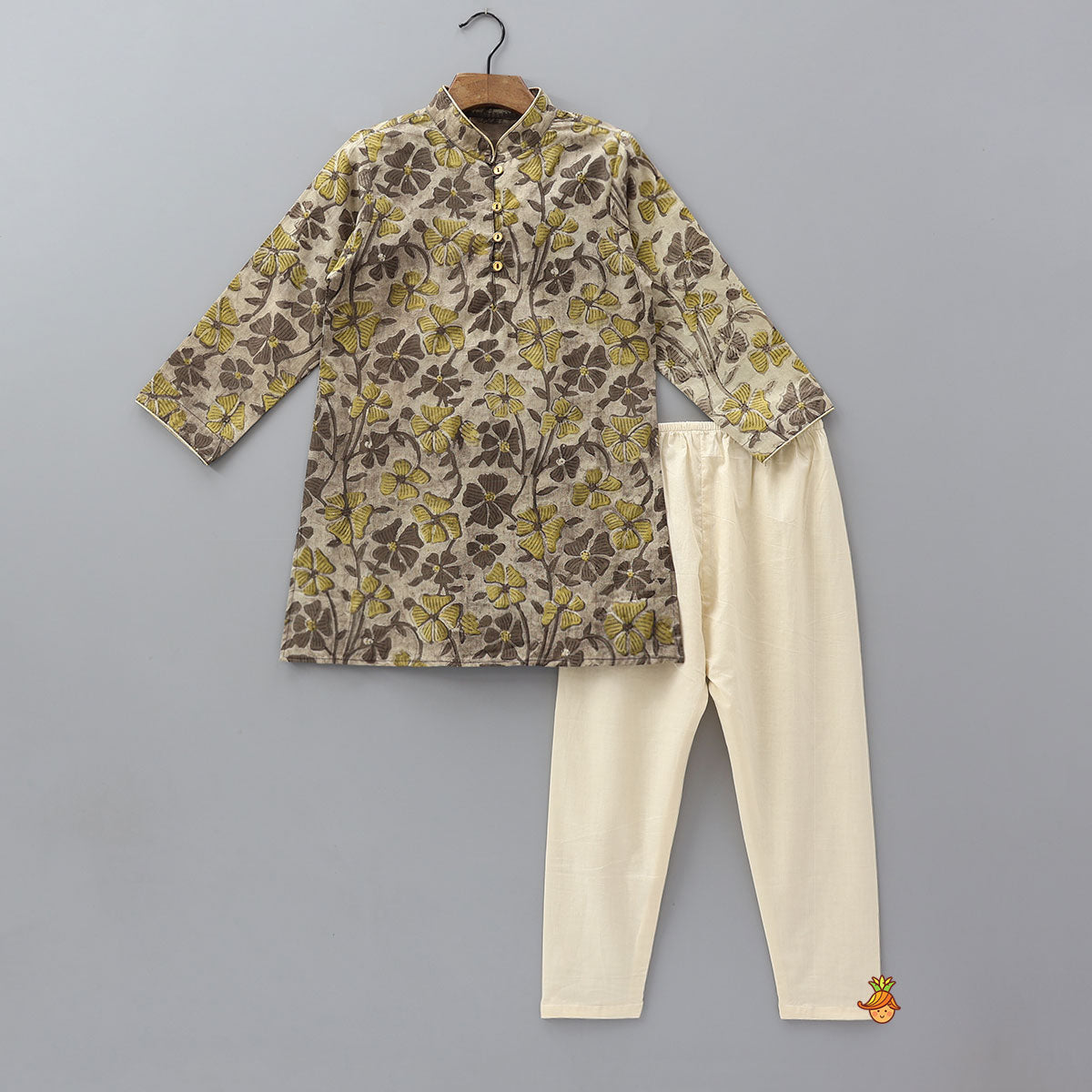 Loop Button Detailed Kurta And Churidar