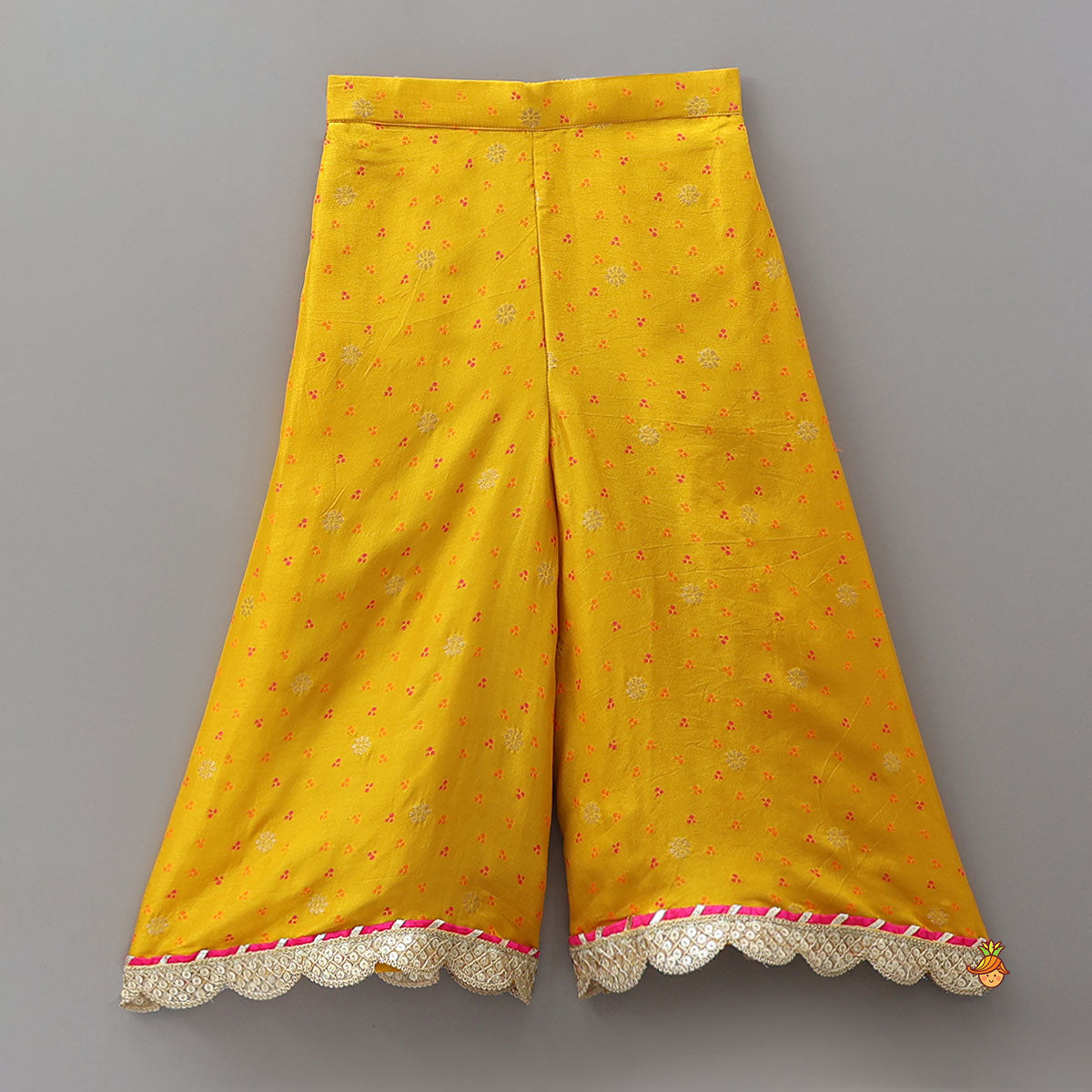 Stylish Kurti And Palazzo With Hanging Fringe Tassel Detail