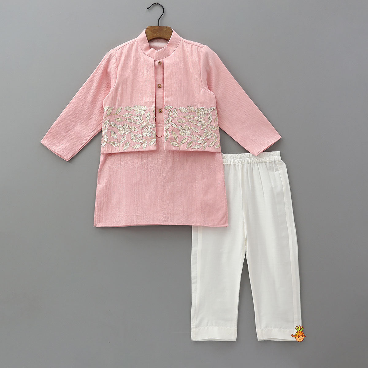 Faux Jacket Style Gota Embroidered Ethnic Kurta With Pyjama