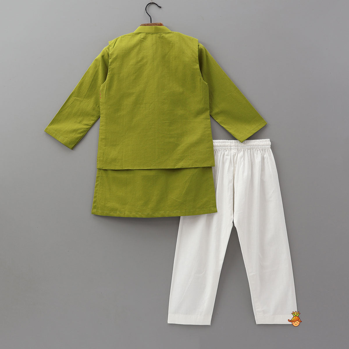 Ethnic Kurta With Side Button Detail Jacket And Pyjama
