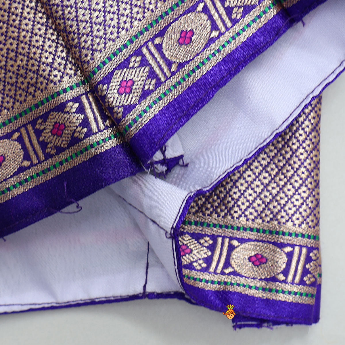 Beautiful Pre Draped Nauvari Saree With Puff Sleeved Top
