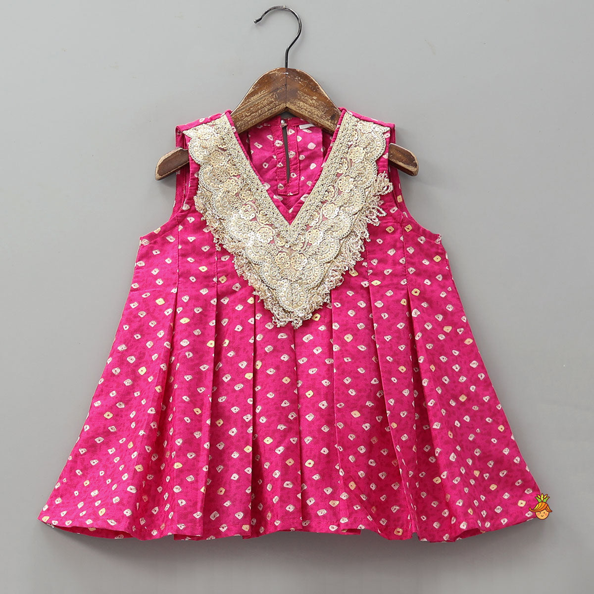 Box Pleated Bandhani Printed Kurti And Stylish Pant With Potli Bag