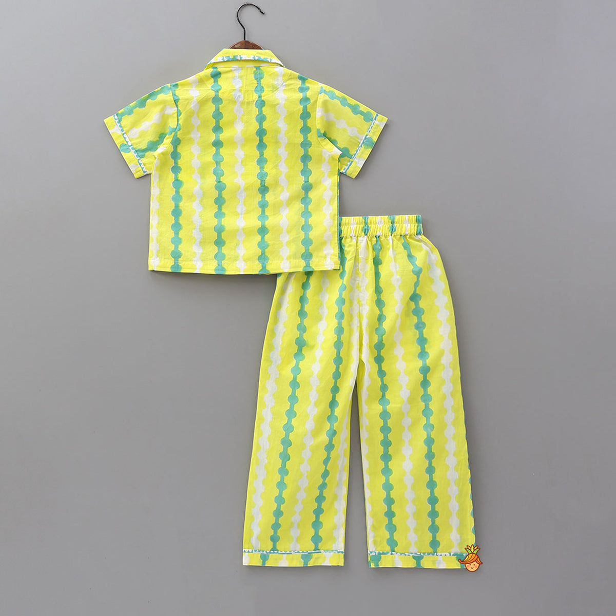 Floral Applique Work Sleepwear