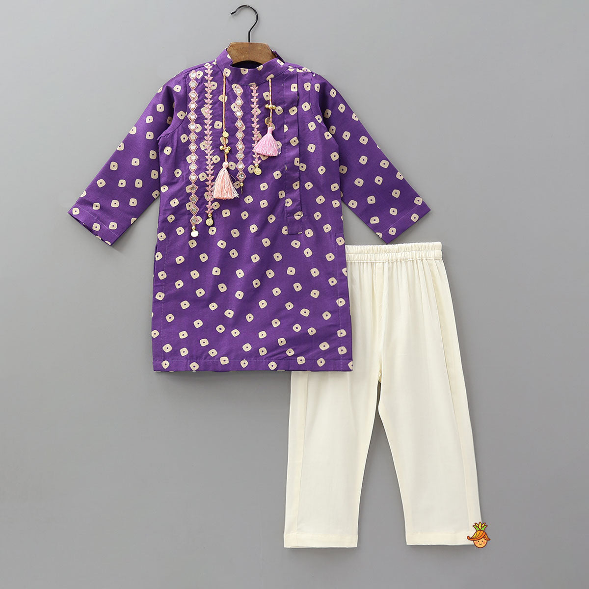 Festive Bandhani Printed Kurta And Pyjama