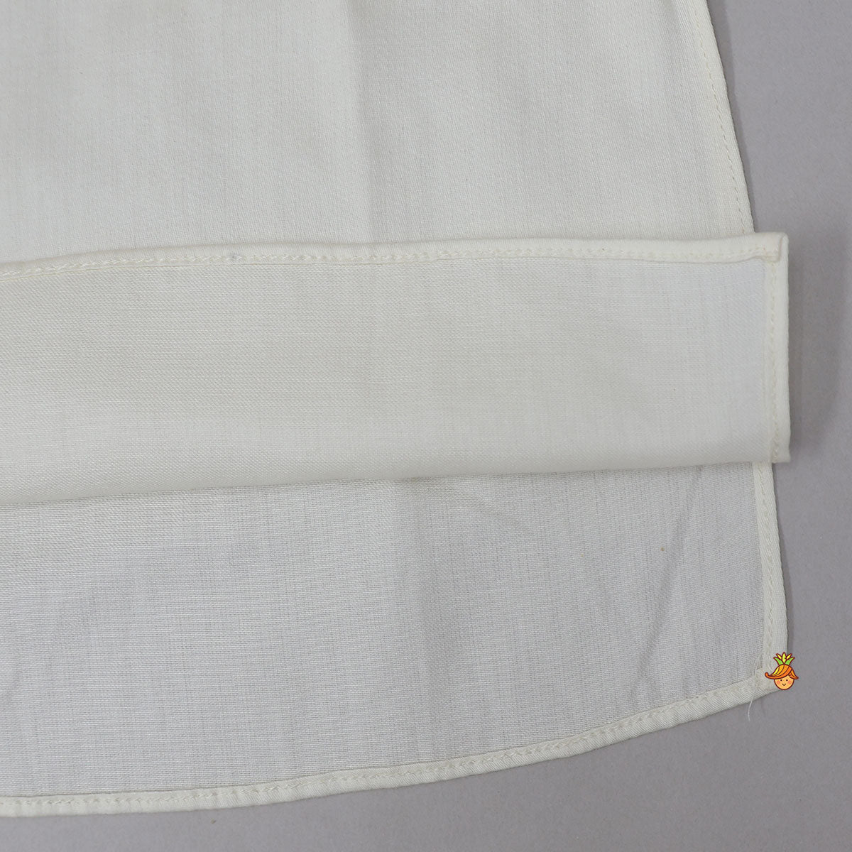 Contrasting Faux Jacket Style Ethnic Kurta With Pyjama